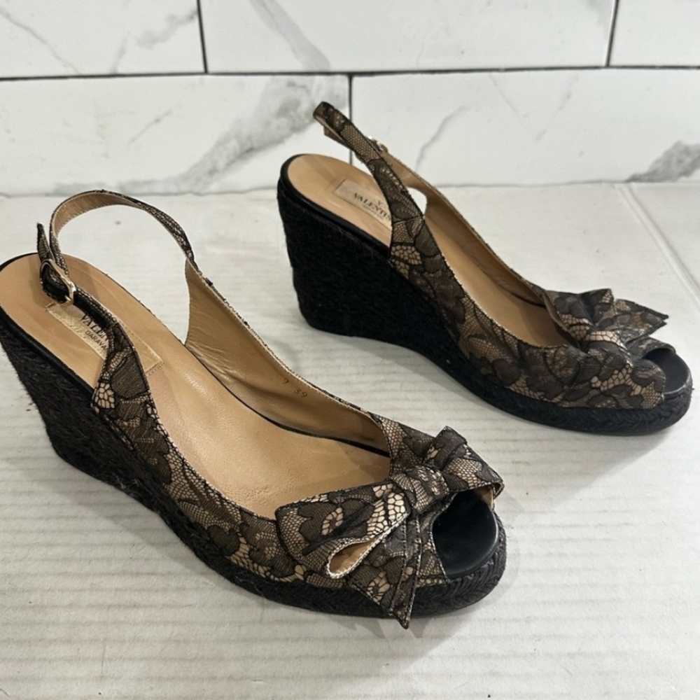 🔥VALENTINO  New Women's Black and Tan Bow Slingback Heels